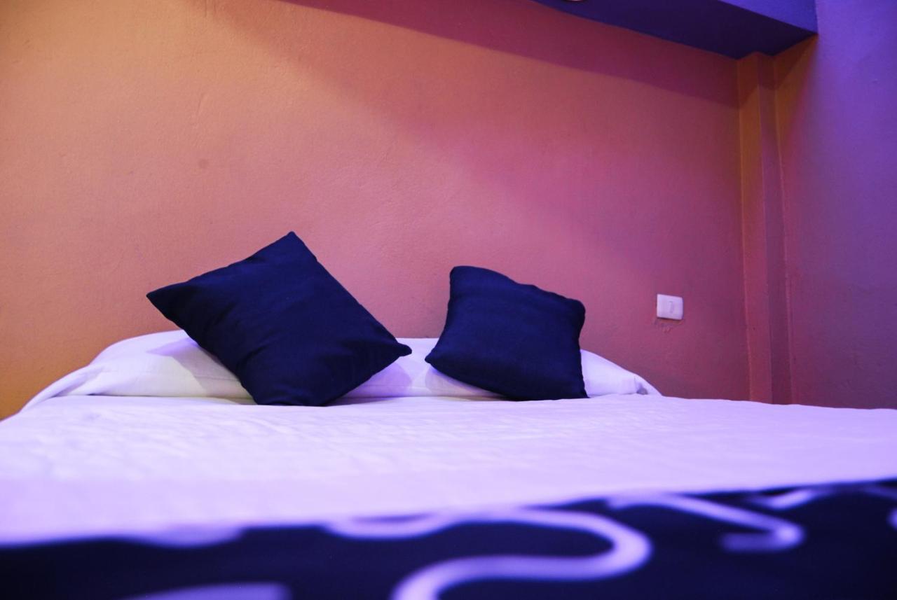 Hotel Oasis Monterrey Extérieur photo