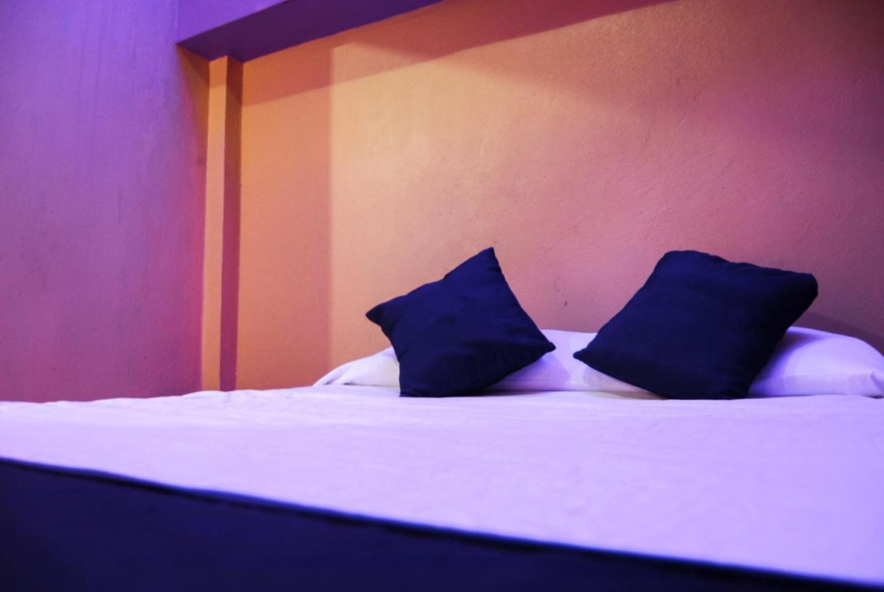 Hotel Oasis Monterrey Extérieur photo
